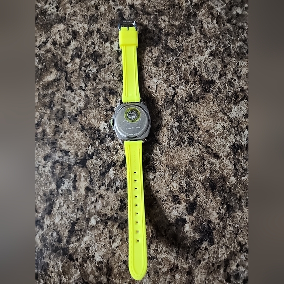 Coach Women's Watch Neon Yellow Rubber Band - Picture 2 of 2